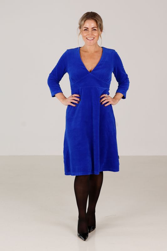 Hildur kungsblå velurklänning