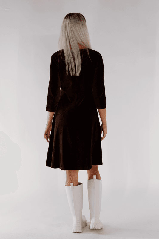 Elli klänning brun babycord 