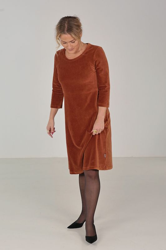 Elli klänning nugat babycord 