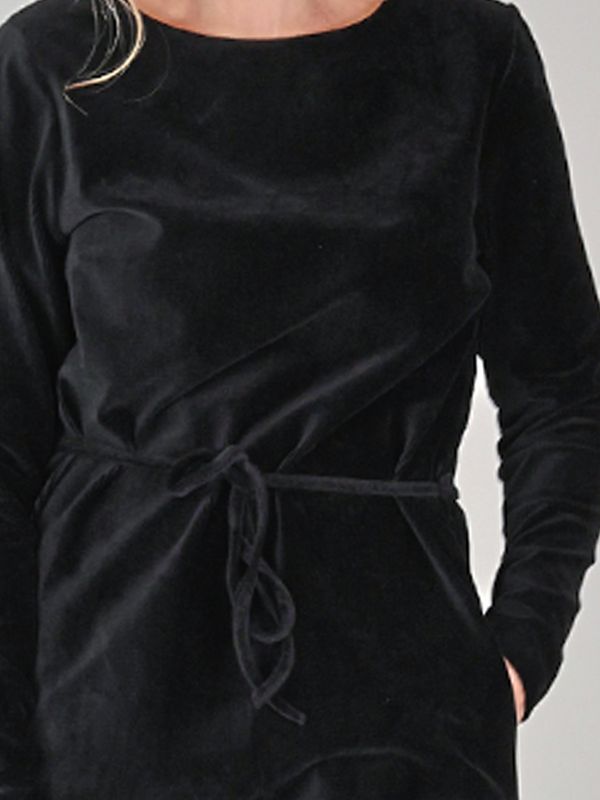 Chloe svart klänning i sammet