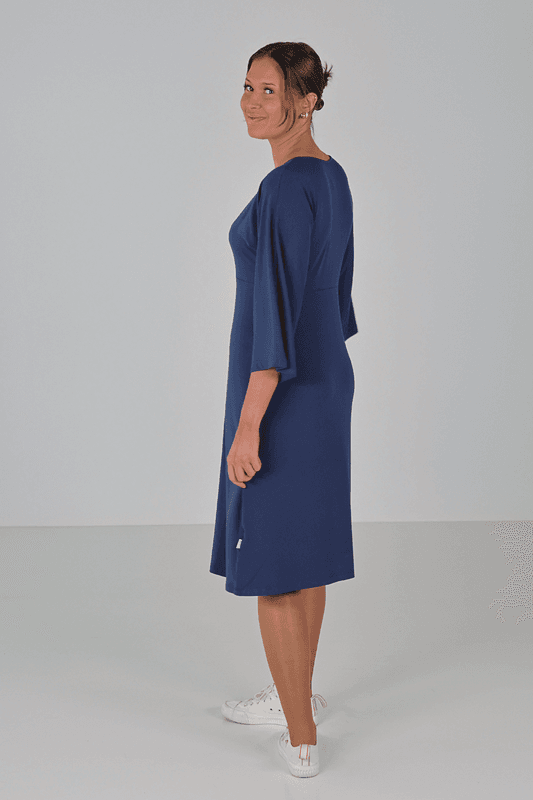 Lilja fantastisk marinblå  basisklänning