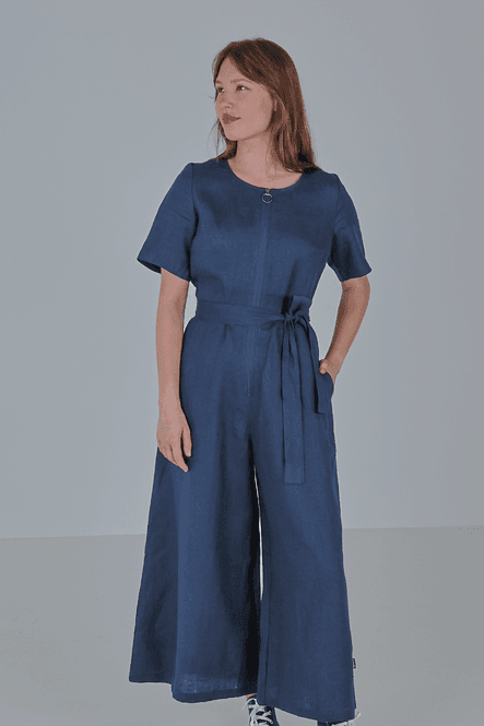 Huvudbild Laura marinblå jumpsuit